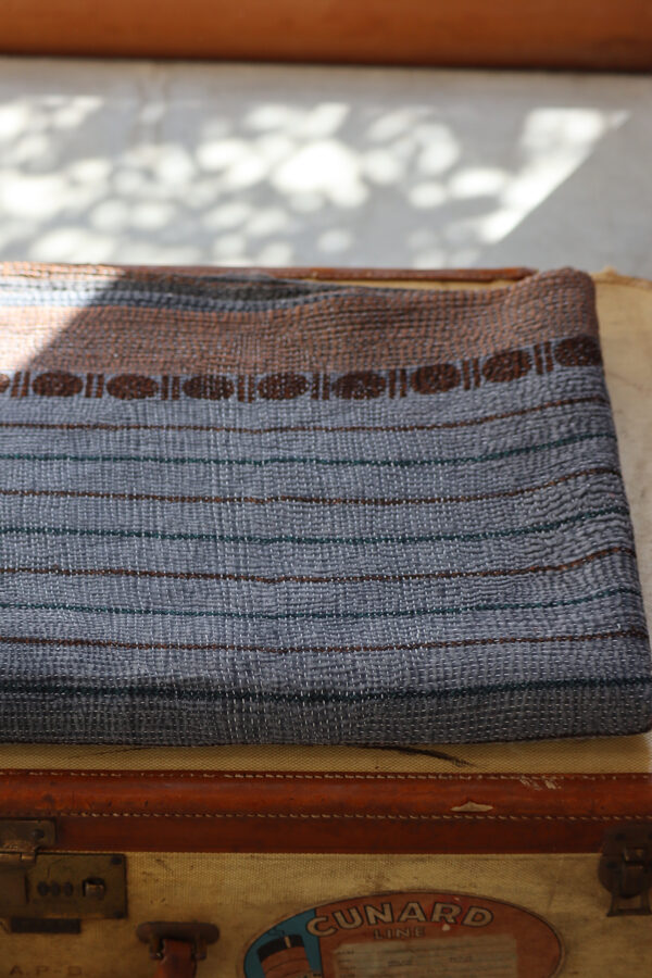 Vintage kantha / V05 Blue stripe  マルチカバー - 画像 (2)